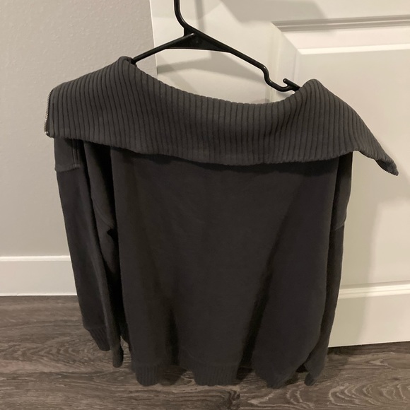 American eagle - Picture 1 of 2